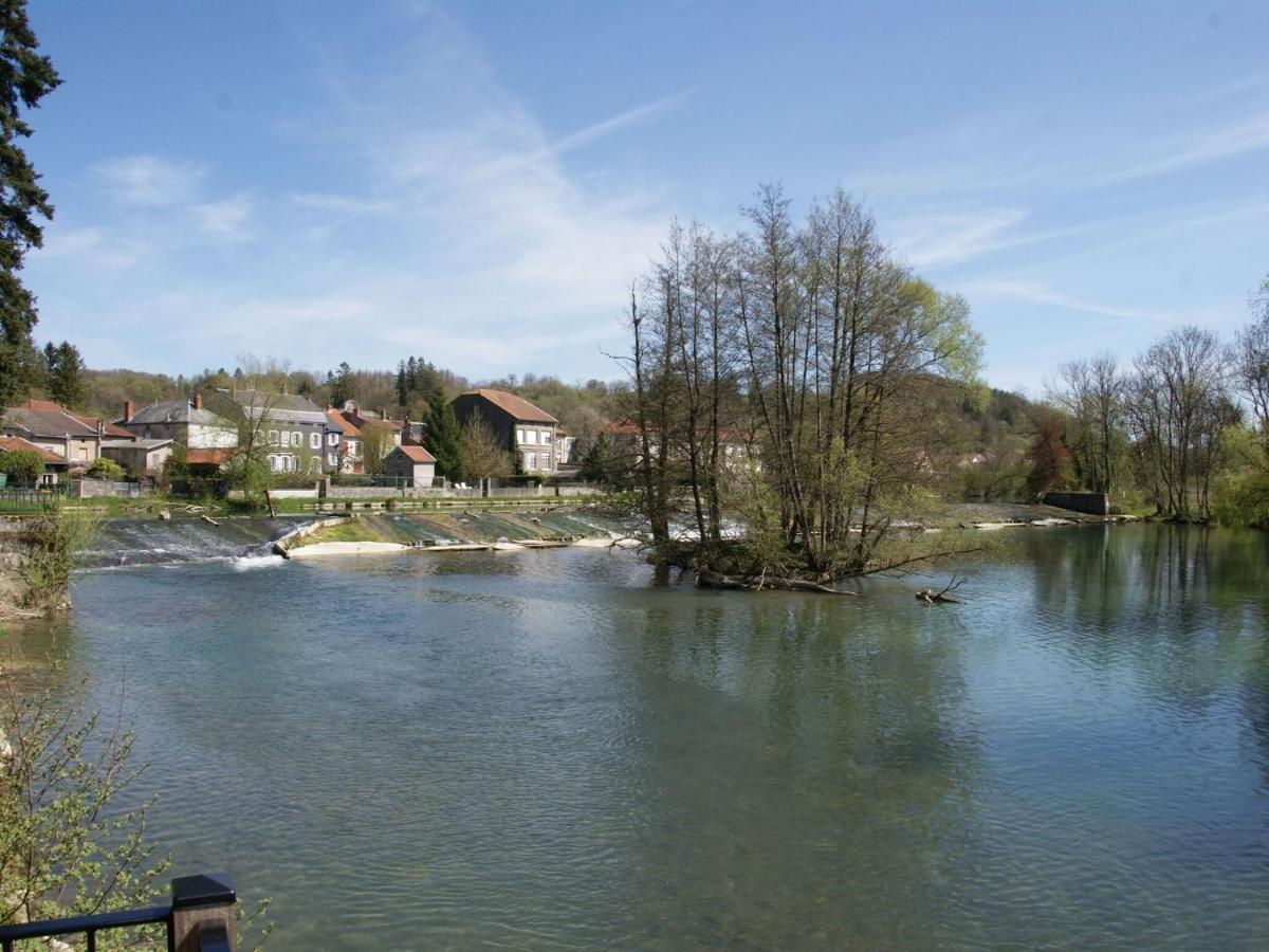 Lovely Holiday Home Near Joset Alain Dun-sur-Meuse Esterno foto